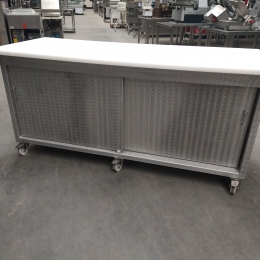 Mobile work table cabinet